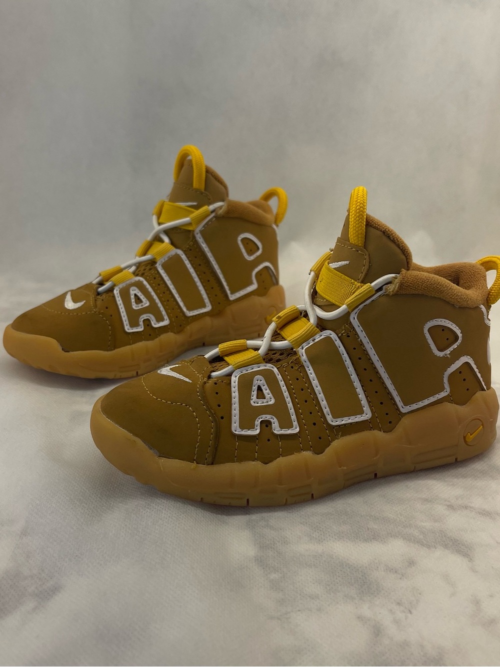 Nike Air tan suede upper toddler 9C